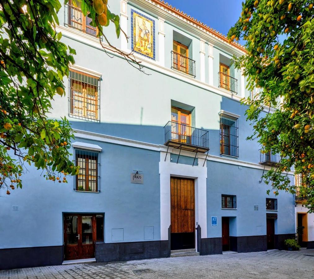 Palacio Del Siglo XVII Frente A Los Jardines De Murillo Севилья Экстерьер фото